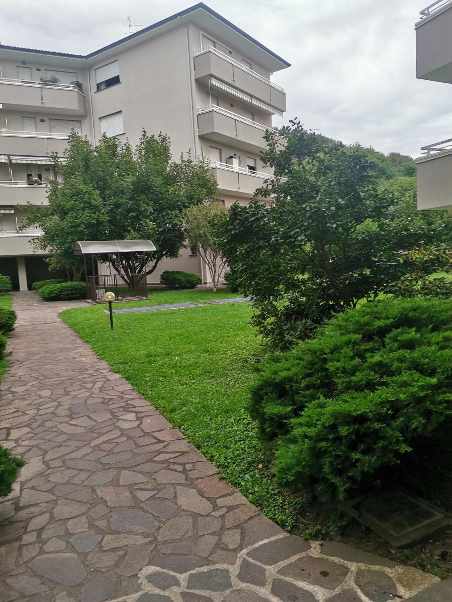 B&B Busto Garolfo エクステリア 写真